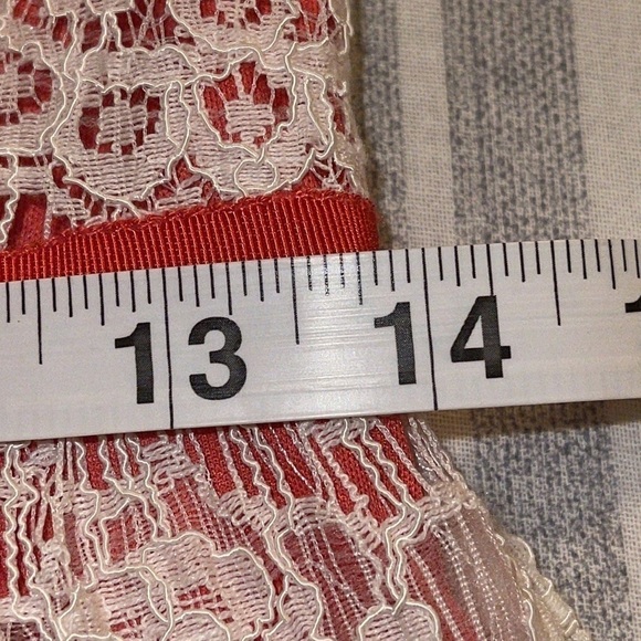 ELLE Coral & White lace sleeveless mini dress Sz. 4 - Picture 8 of 11